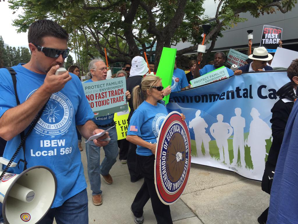 SDLaborCouncil's tweet photo. .@ScottPetersSD hear our plea! Please say #NoOnTPP PLEASE SAY NO TO #FASTTRACK TOO! Our way of life depends on you! http://t.co/Wb0cv2UkAu