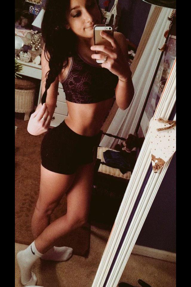 bootynweed's tweet photo. @AtlantaAmeezy is a fucking babe π©π©ππ #BootynWeed #weedsquad http://t.co/Umu5l83wUw