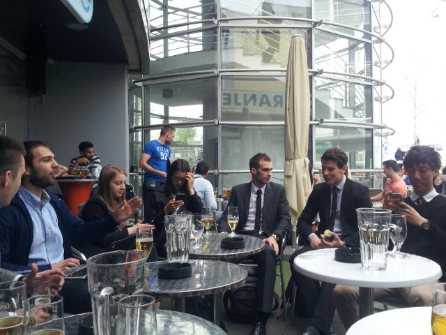 AR_delegation's tweet photo. Celebrating our successful meeting today #disfrutar http://t.co/3BAMn20J58