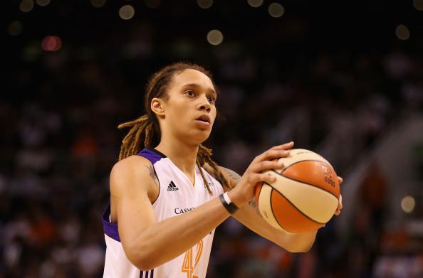SportsCenter's tweet photo. THIS JUST IN: Phoenix Mercury star Brittney Griner arrested on charges of assault with intent to injure. http://t.co/KZTfEL2PRQ