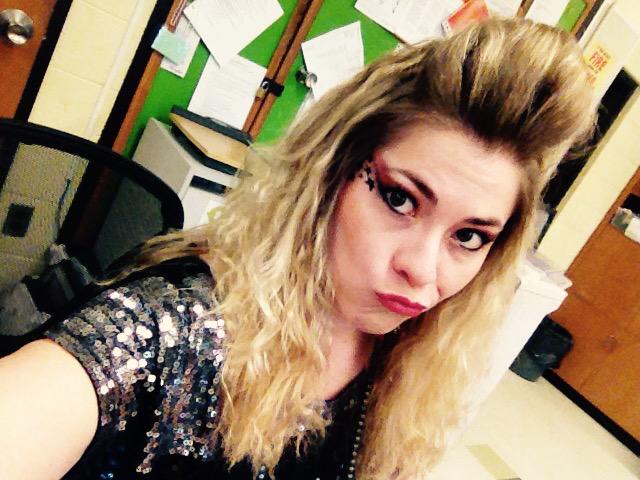 _LoudLibrary's tweet image. Ttsc&apos;s library media centre is rad! 80&apos;s day #tollgatetech #ttsclibrary