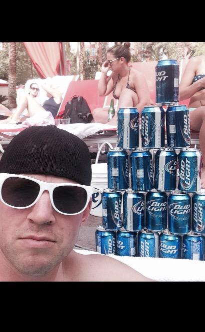 BarnCatHockey's tweet image. #TBT #flamingopool #vegas See you tomorrow you silly bastard.