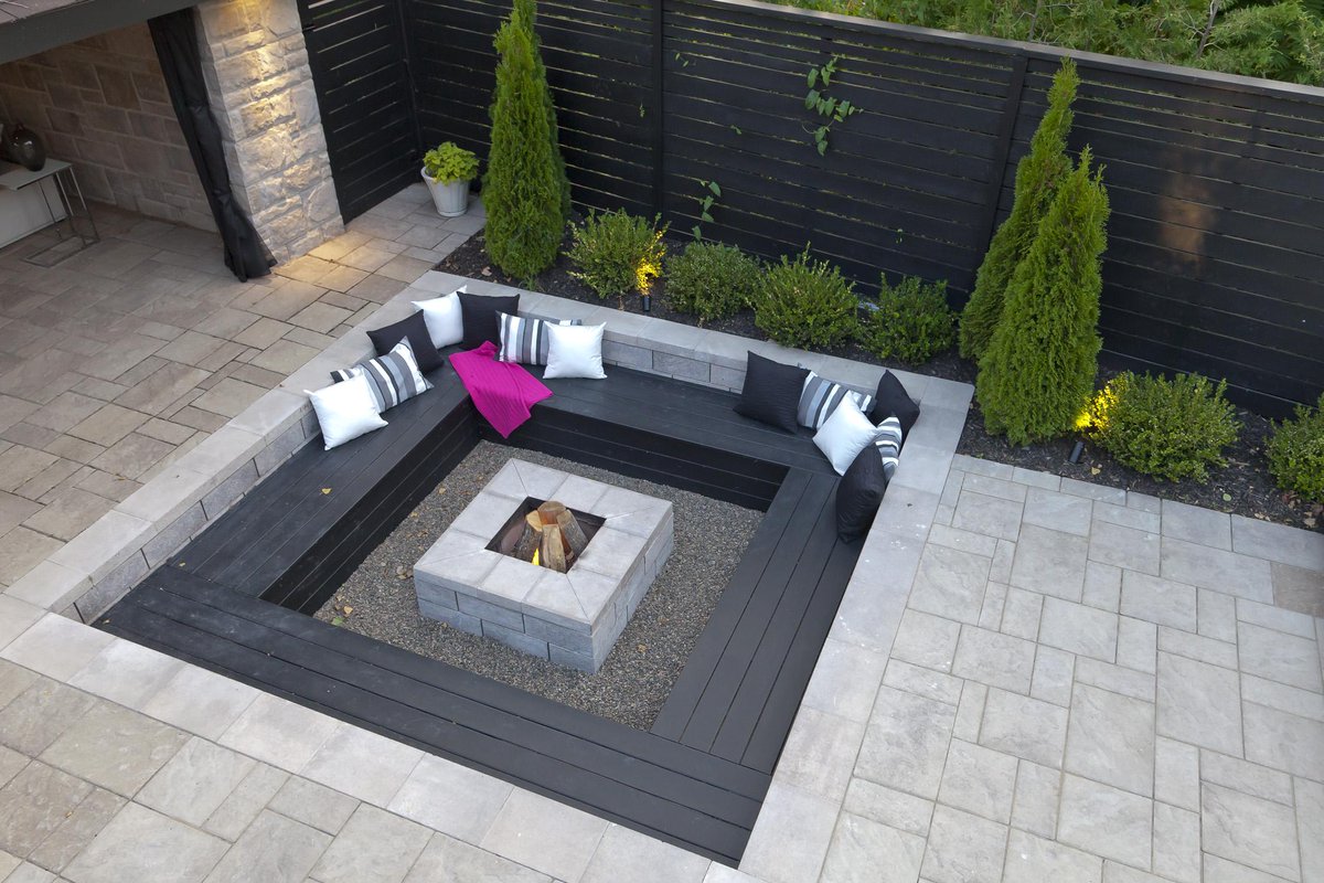 Techo-Bloc tweet media