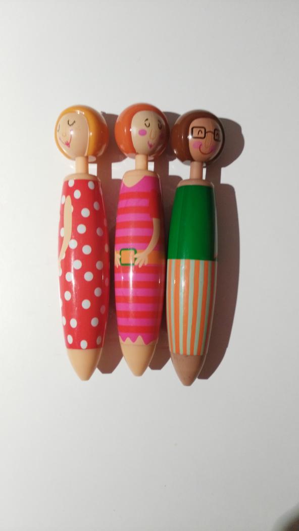 ArruarteLibe's tweet photo. Tres bolis creativos que me compré en Benidorm @egapegaztegela #aportagaztegela http://t.co/0jJeDQjlYv