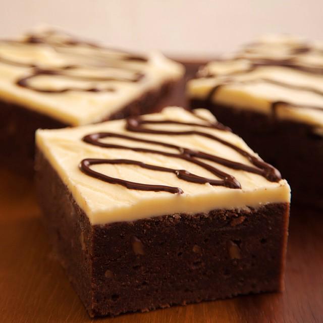 PurdysChocolate's tweet image. Today calls for a batch of Kentucky Bourbon Brownies! purdys.com/Content/Recipe…