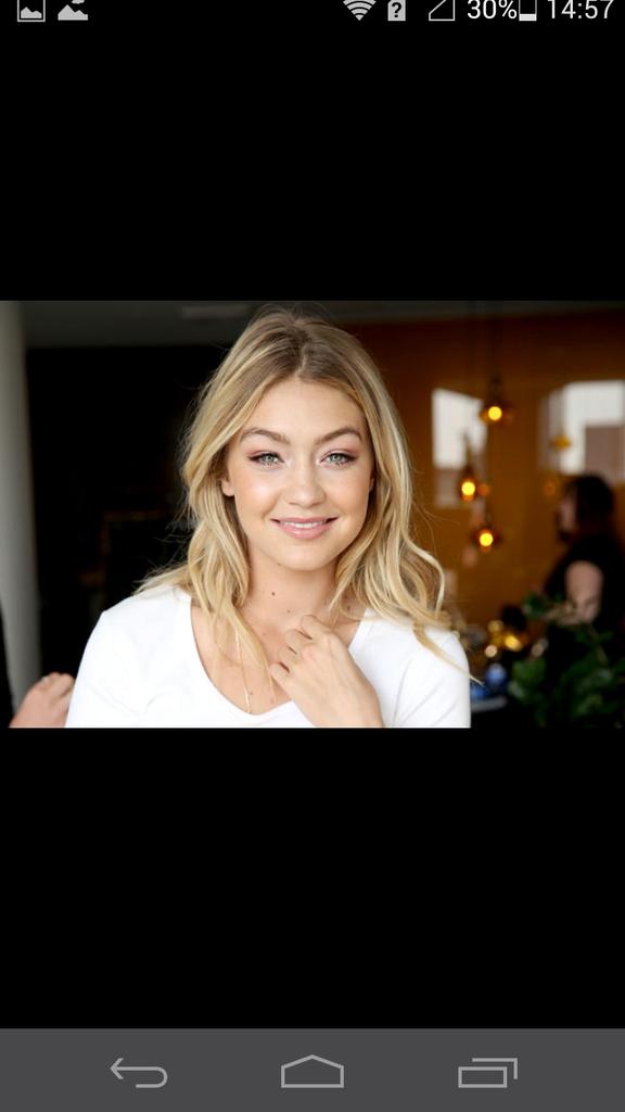 Happy birthday Gigi hadid 