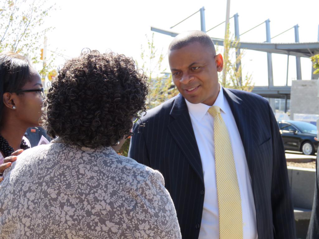 LISC_Policy's tweet photo. RT @IndyLISC: US Dept. of Transportation Secy. Foxx greets @LISC_HQ Exec. VP of Programs Denise Scott! #LadderSTEP http://t.co/WCaQU9BlEb