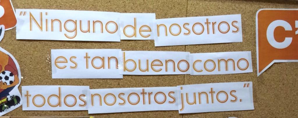 FranHervias's tweet photo. Este es el lema que uno lee en la sede de @CiudadanosCs. Esa la clave de todo. Porque somos un equipo! #CsTeam http://t.co/etDQHRObWJ