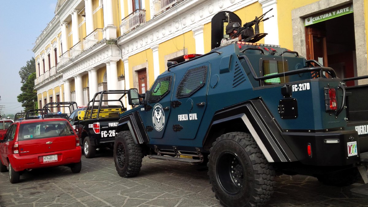 Mando Único para Coatepec pone en marcha gobernador  25 abril 2015 CDSU69PUsAAFIR7