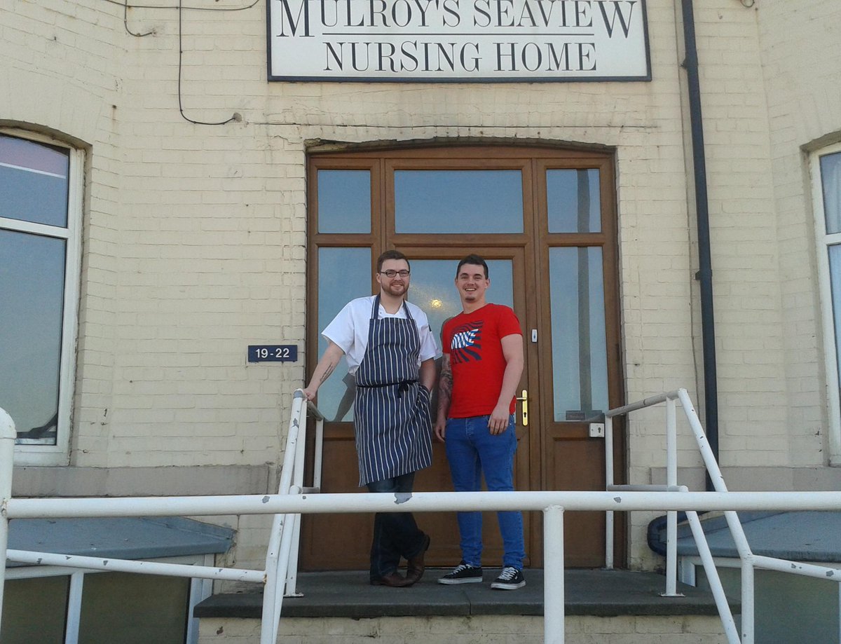 northernskills_'s tweet image. M'bro College working with Mulroy's Seaview care home! Thanks to Thomas Mann, Manager. Good luck to apprentice Lewis!