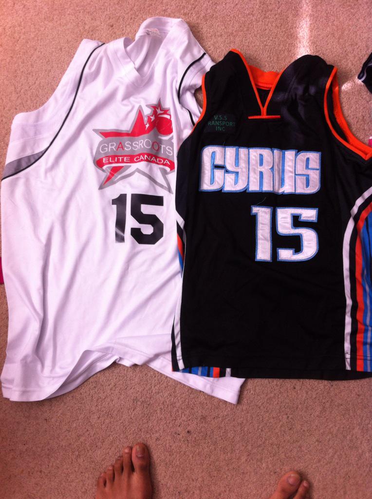 JordanAlex600's tweet image. @GRCELITE @CCBAflames @BCSSbasketball the work never stops strive for greatness #determination