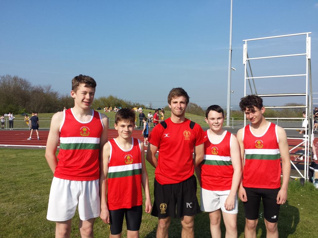 Year 8 win in the 4x300m #WinnersAreGrinners