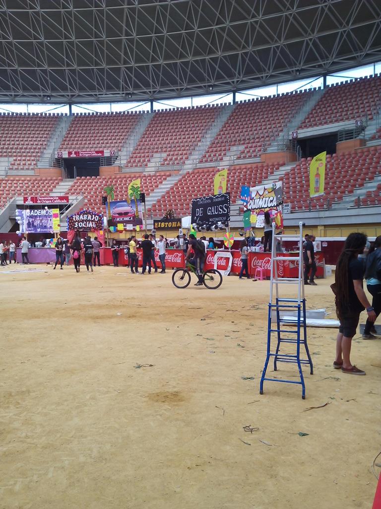 ARInformaticos's tweet photo. Al final a los de @BarrasMates2015 se les ha levantado xD http://t.co/FvUokX0NQd