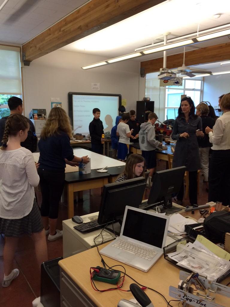 RossSchoolBears's tweet photo. Welcome @DrValeriePitts @LCMSchools to Fab Lab #innovation #edtech #teachngss #makered http://t.co/KwlNURIwc3