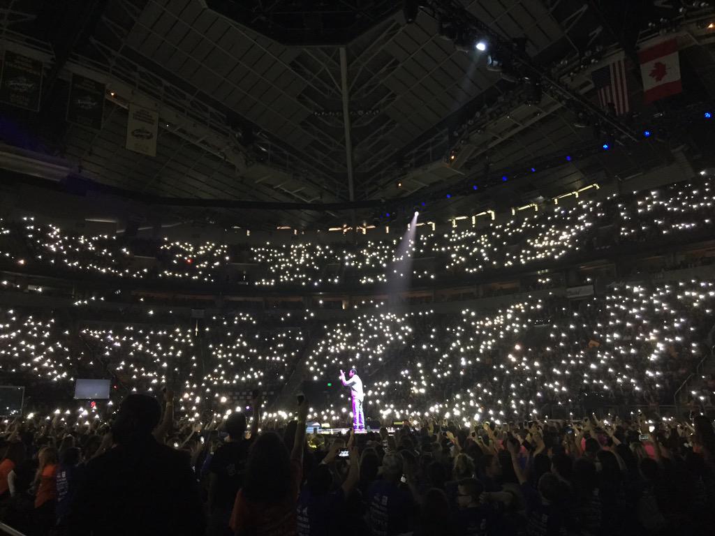 mccarverscholar's tweet photo. “@PeteCarroll: "All it takes is one light to illuminate the darkness"... @MustafaThePoet is bringing it at #WeDay!! http://t.co/GAgY5FFqYi”