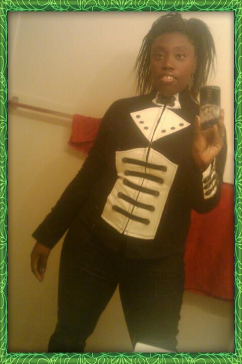 nayemonique's tweet photo. 2010 #TBT #gothicjacket  #braids http://t.co/UpQAXzSGgI