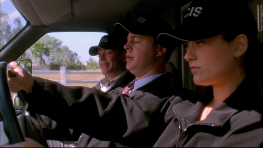 zoyaroses's tweet photo. #TBT to the #NCIS team that was together the longest, with Ziva!!! http://t.co/i6opv6znzJ