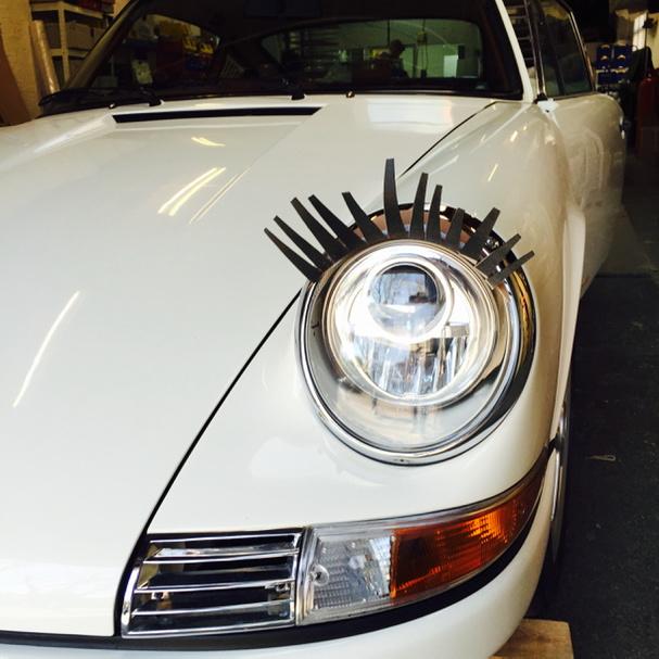 hideinside's tweet image. #porsche 964 #workwithleather, so wrong but isn't she pretty?