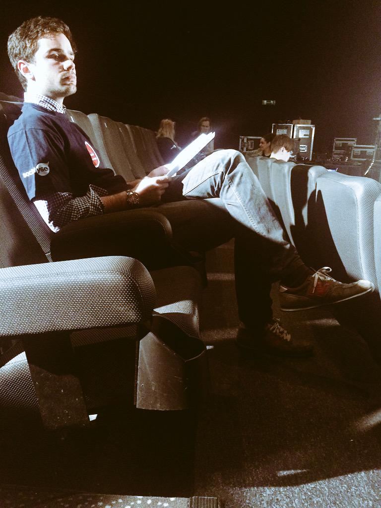 JDriesen35's tweet photo. Backstage #AMMA15 #Havas #ECS #Newsroomer http://t.co/P9CebtUTP3