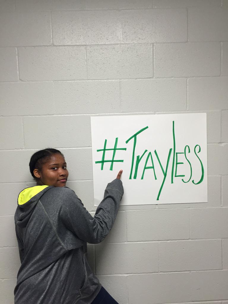 EnglishwithMsG's tweet photo. Tootie can do it; you can too. #trayless http://t.co/h9C7xW2qGO