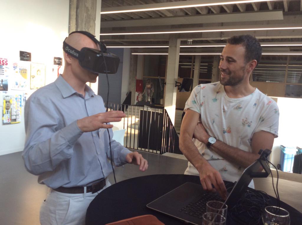 VOVnetwerk's tweet photo. Oculus #seriousgaming -> in de controlekamer van de raket -> ready for take off 
Schit-te-rend! http://t.co/p7c4gNRdly