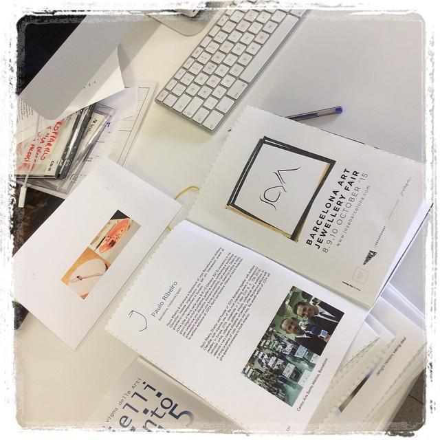Jewelsinferment's tweet photo. les jeux sont faites! #catalogue #print #workinprogress #gioiellinfermento2015 #JoyaBarcelona2015 #collaboration #j… http://t.co/Kisa745toH