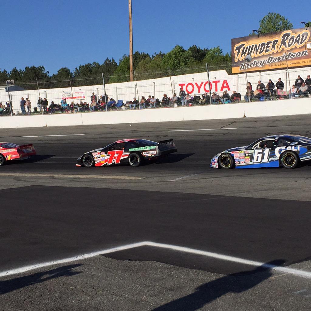 Heat race #1 <a href="/DavidRagan/">David Ragan</a>  p5 in the <a href="/fatheadracing/">Fat Head Racing</a> lmsc...<a href="/DHSTS_11/">Denny Hamlin STS</a> <a href="/CSX/">CSX</a>