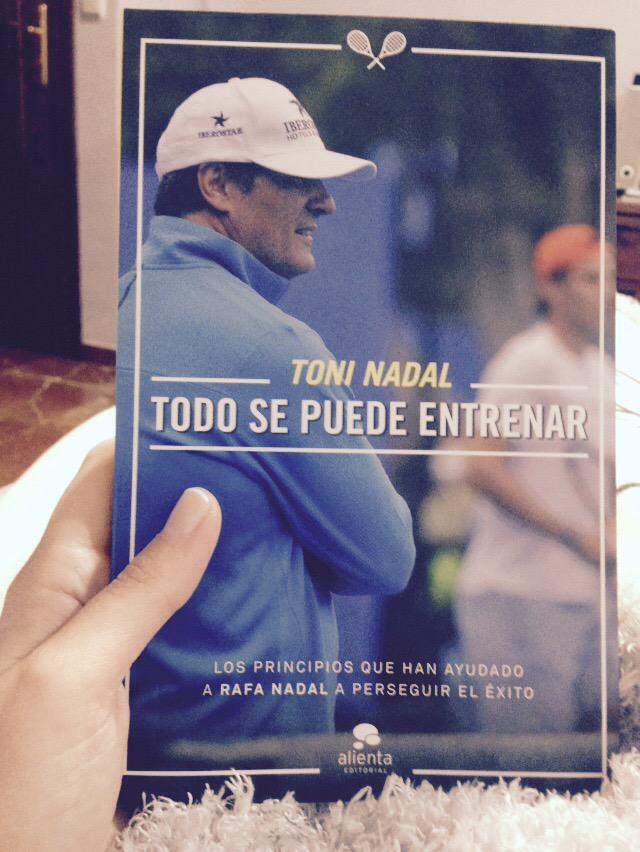 Evarsanchez's tweet photo. ☺️☺️ #regaloSantJordi 😝😍 http://t.co/1P9XQngllT
