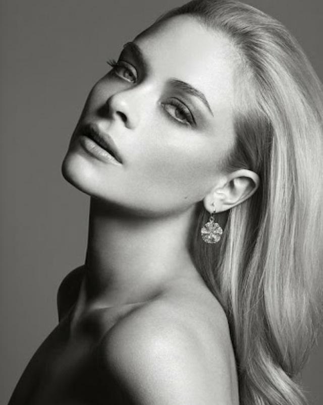 Happy Birthday The worlds most beautiful woman. 