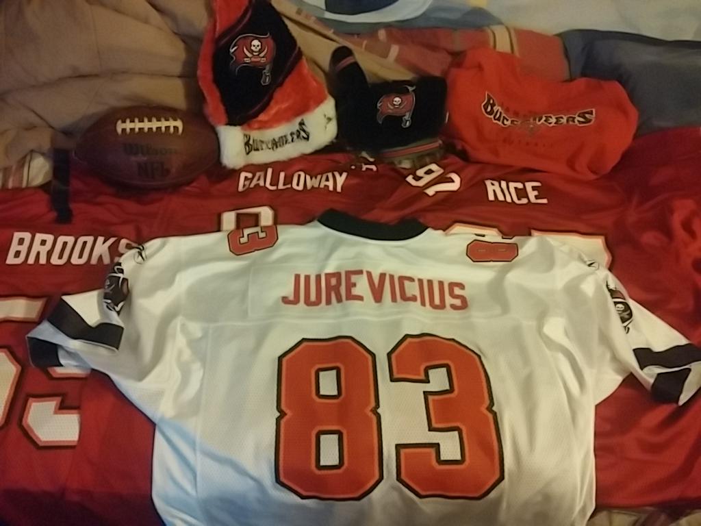 🍀☠️ tweet media