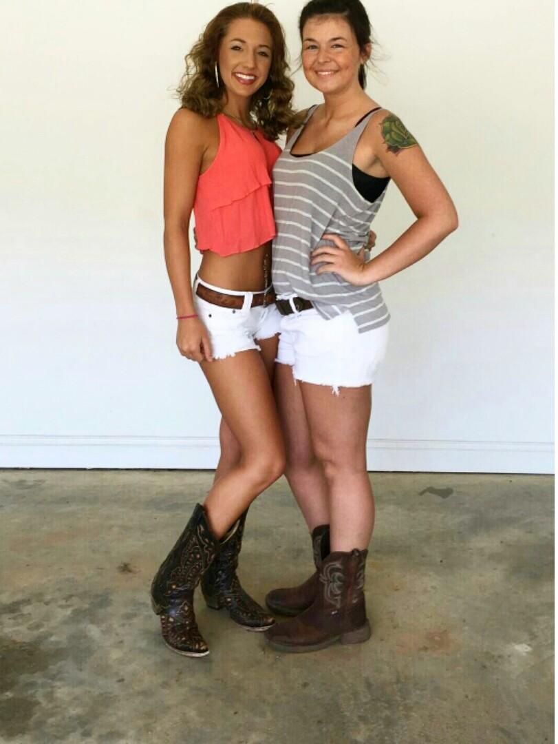 Bosschelsea8's tweet photo. Eric Church, here we come. 😍💋 http://t.co/PwfomJ6w6j