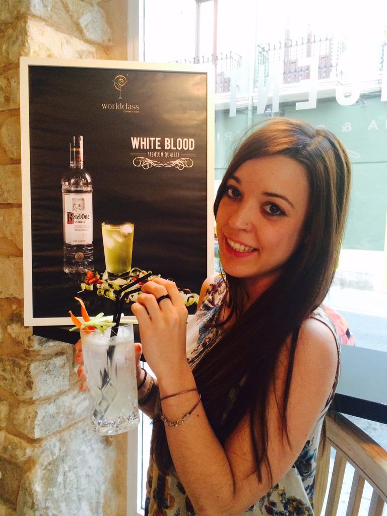 SeicentoAL's tweet photo. @WorldClass @KetelOne @RobertaBuono5 @CapricheA http://t.co/kaksIuUUGm