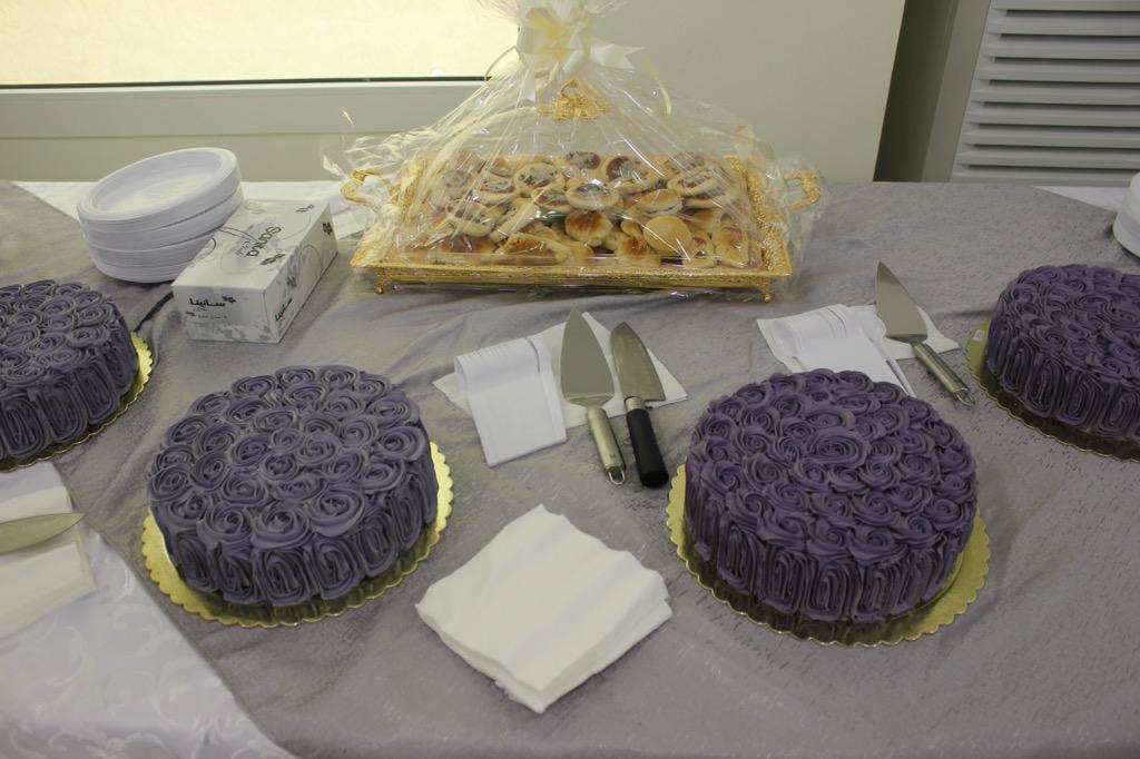 starrlolo's tweet photo. @SD_sweets شكرا جزيلا حلويات جدا لذيذ على دعمكم لنا💜
تعاملكم الراقي وجودة منتجاتكم ودقتكم في الوقت هو اكثر مايميزكم 👏 http://t.co/Vy6dW2jmE8