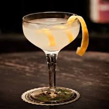 Bartrixevents's tweet photo. Bubbly week here @Bartrixevents 

The French 75!!!!!!!

#champagneweek #champagne 
#cocktailweek https://t.co/s164VyJZ9H