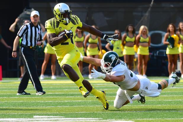 oregonfootball's tweet photo. Week 2 at Michigan State on Sept. 12 will kickoff at 5 p.m. PT on ABC, ESPN or ESPN2 #GoDucks http://t.co/tHZd3HeqMU