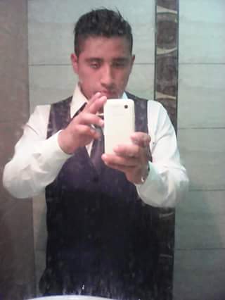 VLeonato's tweet photo. Feliz http://t.co/AT0DphFAka