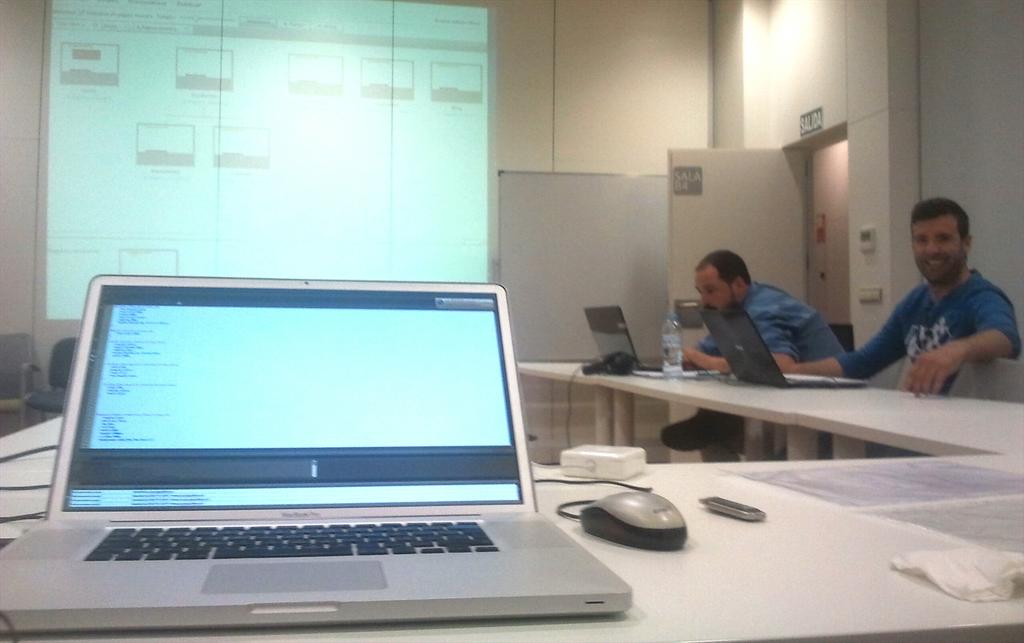 MissCanicaPro's tweet image. Alumnos que se convierten en colegas. #cursos de web MuseCC. #formacionweb