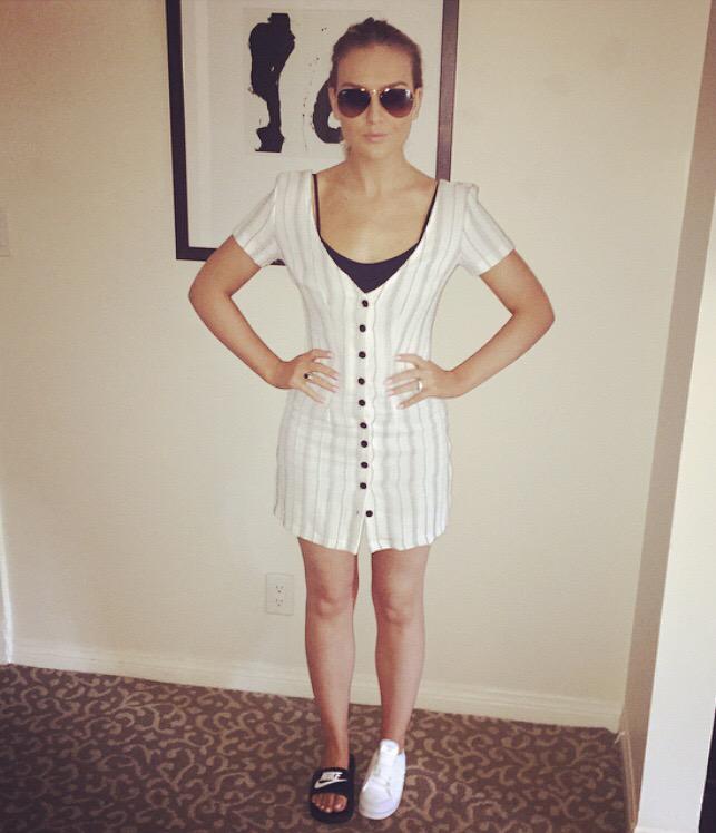 LittleMix's tweet photo. Guys I'm late for work... HELP!! What shoes?! 🙈 hehe Perrie <3 http://t.co/ySi6eOyiLp