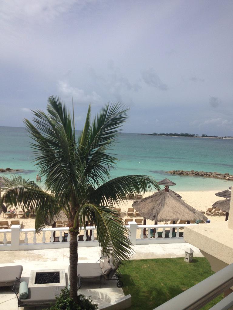 meggy326's tweet photo. @SandalsResorts there's no better vacation then one spent at a Sandals resort #SandalsOchi http://t.co/qTL29ZOoOW