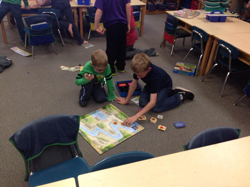 Primary_Dots's tweet photo. G for Game Day !!! We invited our Reading Buddies to make it extra special.@Minion_Edu @MacPride http://t.co/tumVqibiV3