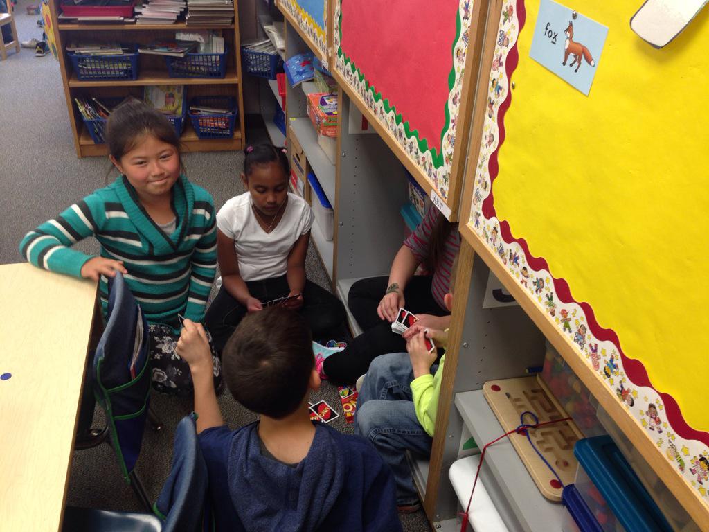Primary_Dots's tweet photo. G for Game Day !!! We invited our Reading Buddies to make it extra special.@Minion_Edu @MacPride http://t.co/tumVqibiV3