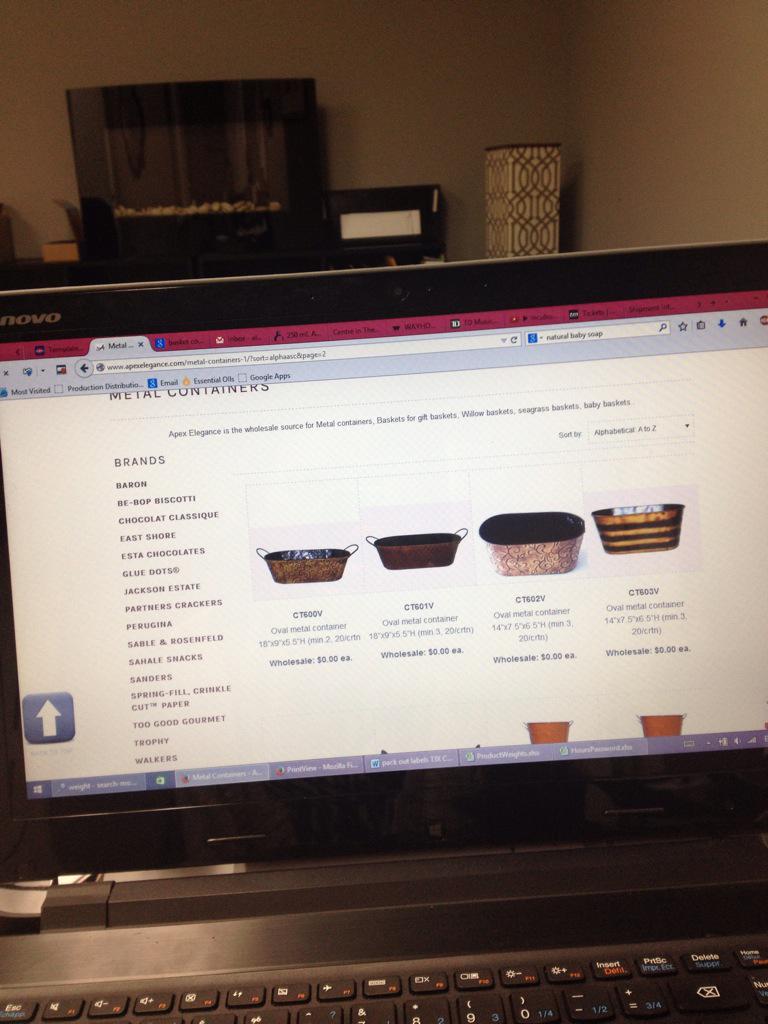 LemonAideClean's tweet image. Currently researching baskets for our Mother's Day sale !