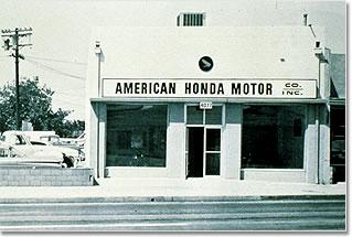 ParamusHondaNJ's tweet image. In 1959 #Honda opened its #first storefront in Los Angeles with six industrious employees. #FunFac