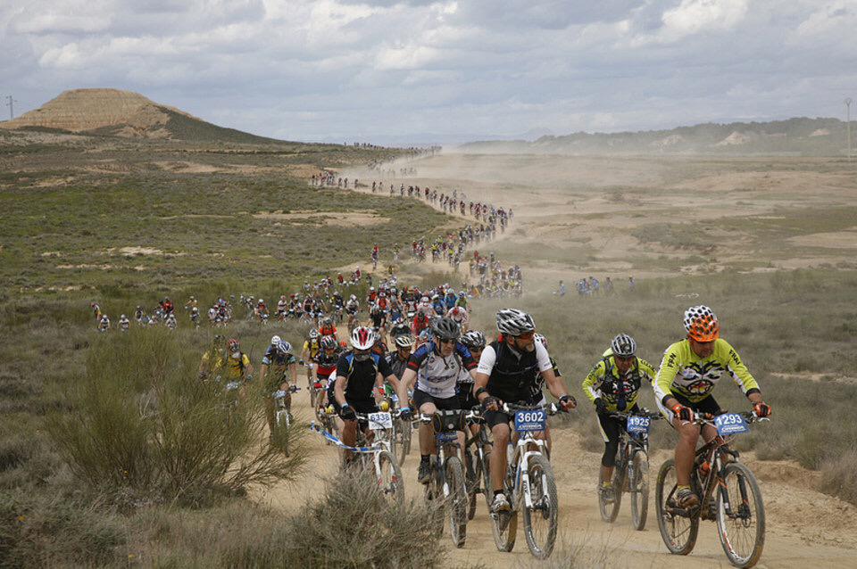 primerkm's tweet photo. Tan solo 1 dia13 horas para #orbeamonegros 2015, vuestros #dorsales os acompañaran siempre #ciclismo #btt #ciclistas http://t.co/TJQkT4EErq