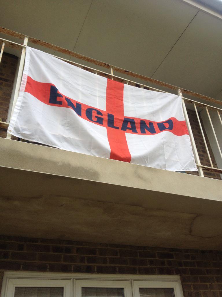 Helx's tweet photo. Flying my flag #StGeorgesDay  xx http://t.co/3s5MDw4mBm