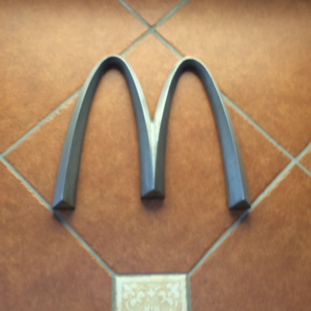 bradarnold97's tweet photo. .@McDonaldsTRI @getStealz http://t.co/wZ6FhEFZnV