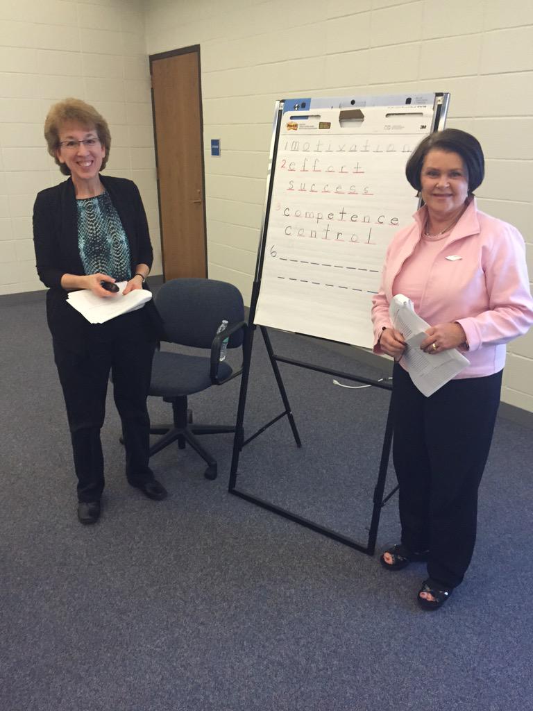 CManning0306's tweet photo. @Flossmoor161 first year teachers in Mentoring Program with retired D161 teachers Ruth B and Lynn Z! #d161learns http://t.co/kI8TOxOhHd