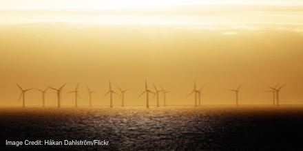 sciam's tweet photo. Is the age of wind and #solar almost upon us? http://t.co/fxK9CzUCo1 #science http://t.co/MLbuHMVCPU