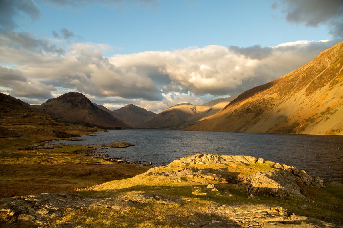More pictures from the Great Gable and Kirk Fell hike on Sunday #LakeDistrict #LifeinTheLakes #Hiking #Mountains
