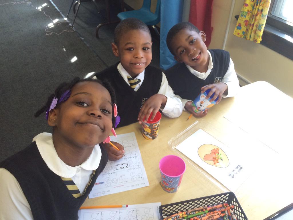 CCPKinderTeach's tweet photo. The kids really enjoyed this addition lesson!! #icanschools http://t.co/hnhLMxXiVW
